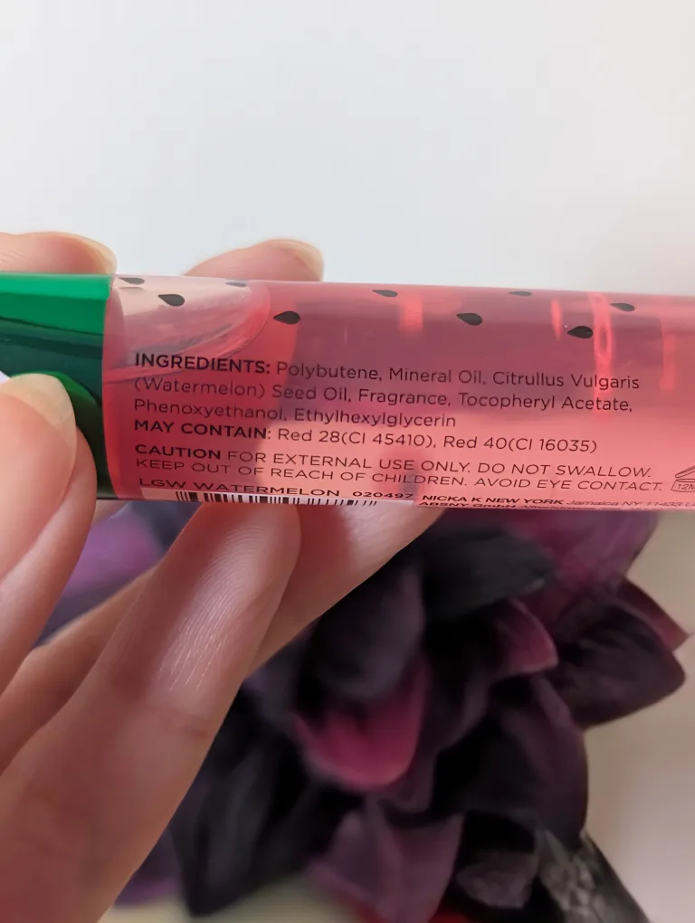 NK Makeup Watermelon Lip Gel Vit E image indicator(7)
