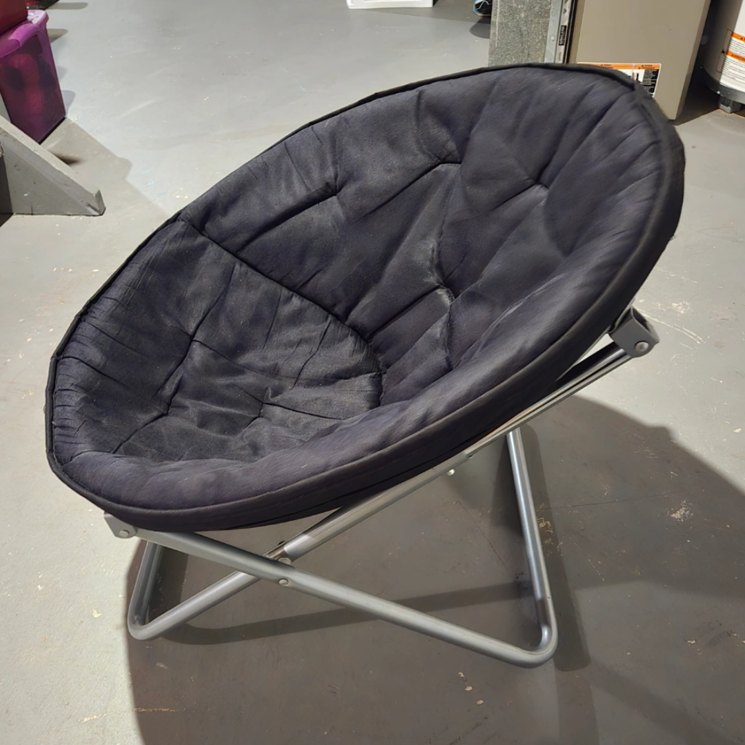 3 Black Foldable Moon Chairs