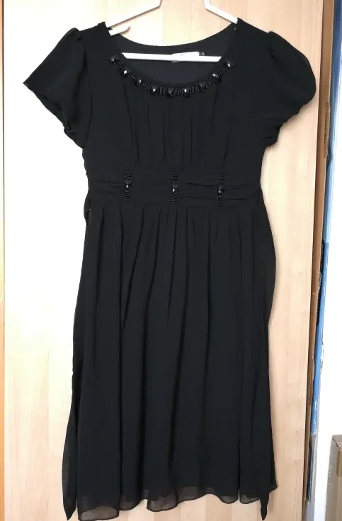 Black Beaded Dress S thumbnail