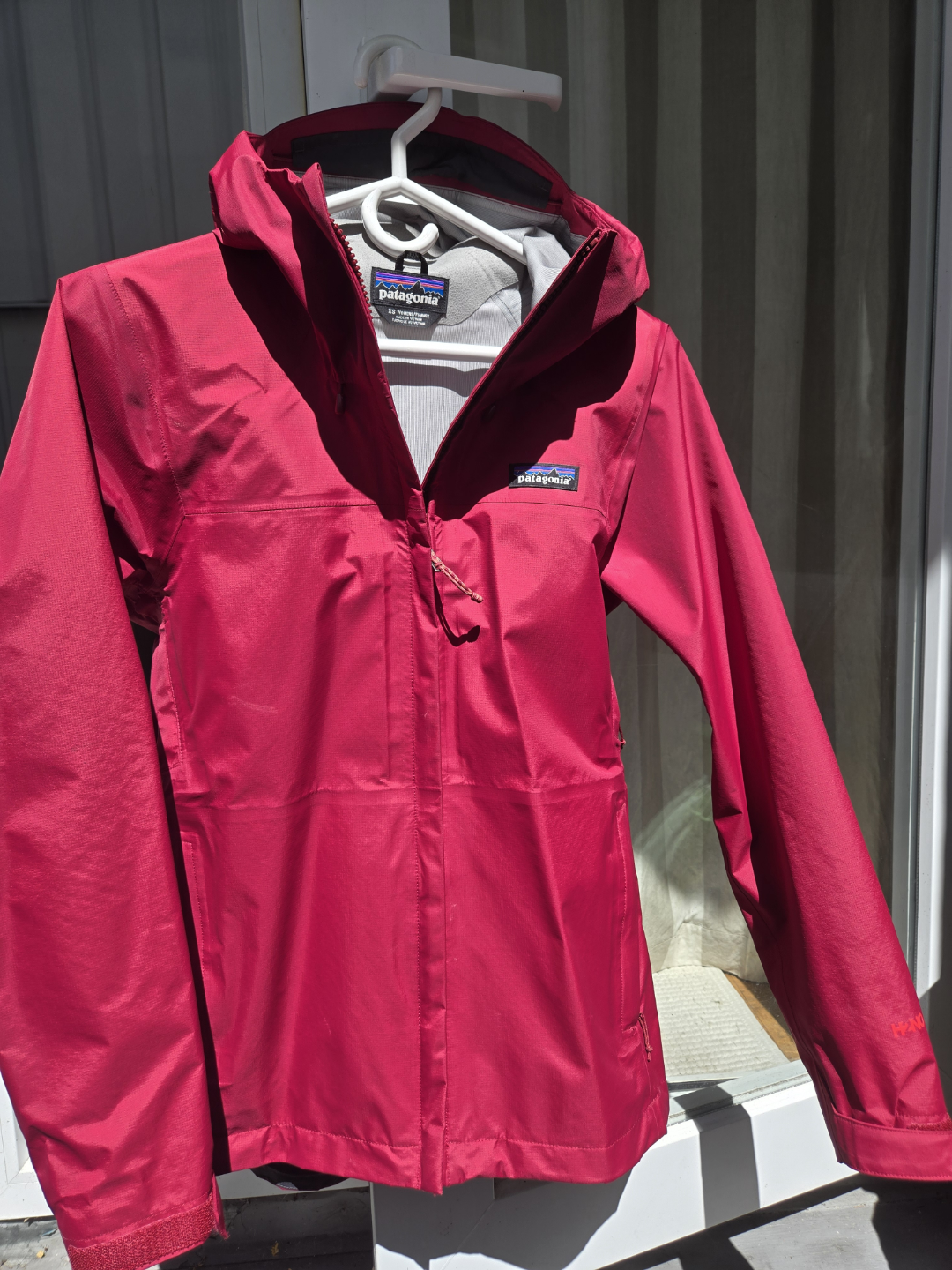 Patagonia Women's Torrentshell Jacket - Red - Size XS
