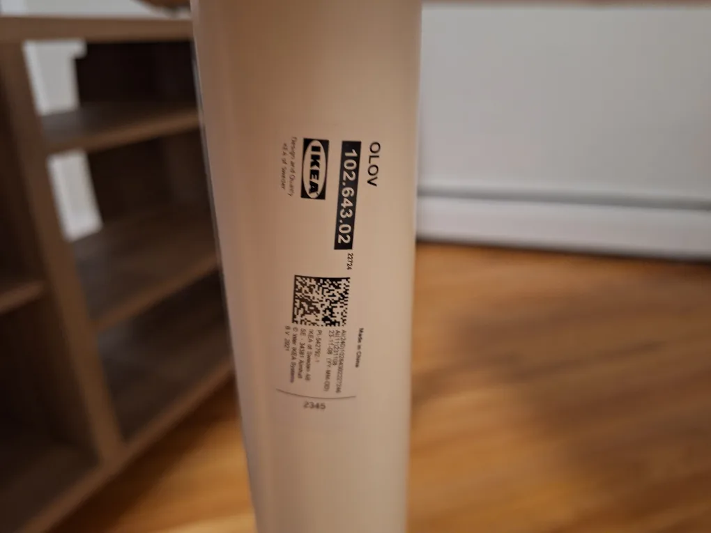 💚(MOVING SALE) IKEA OLOV White Desk image indicator(2)