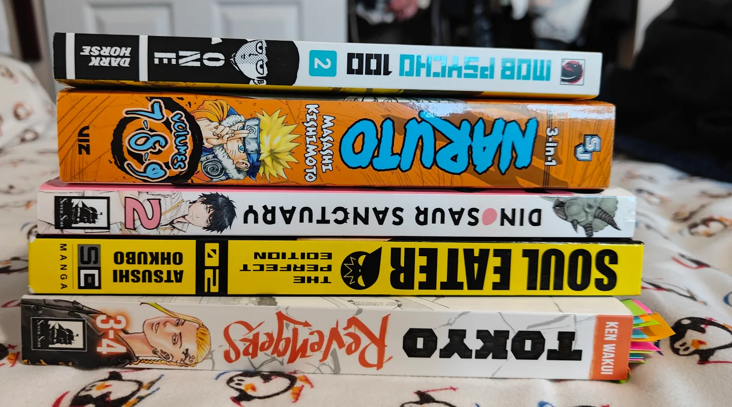 Manga Bundle - Assorted image indicator(3)