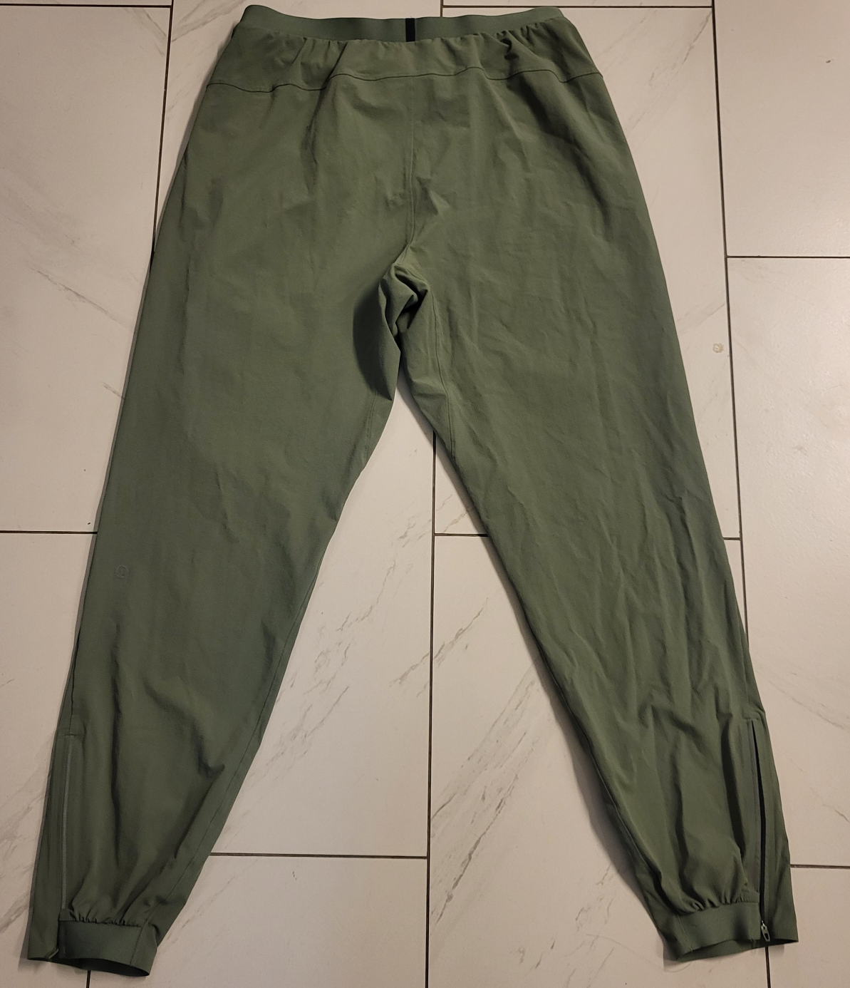 Lululemon ABC Jogger Pants - Green M - photo 3