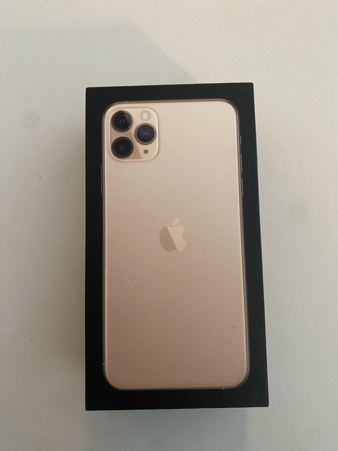 iPhone 11 Pro Max - 256 GB - Gold - photo 3