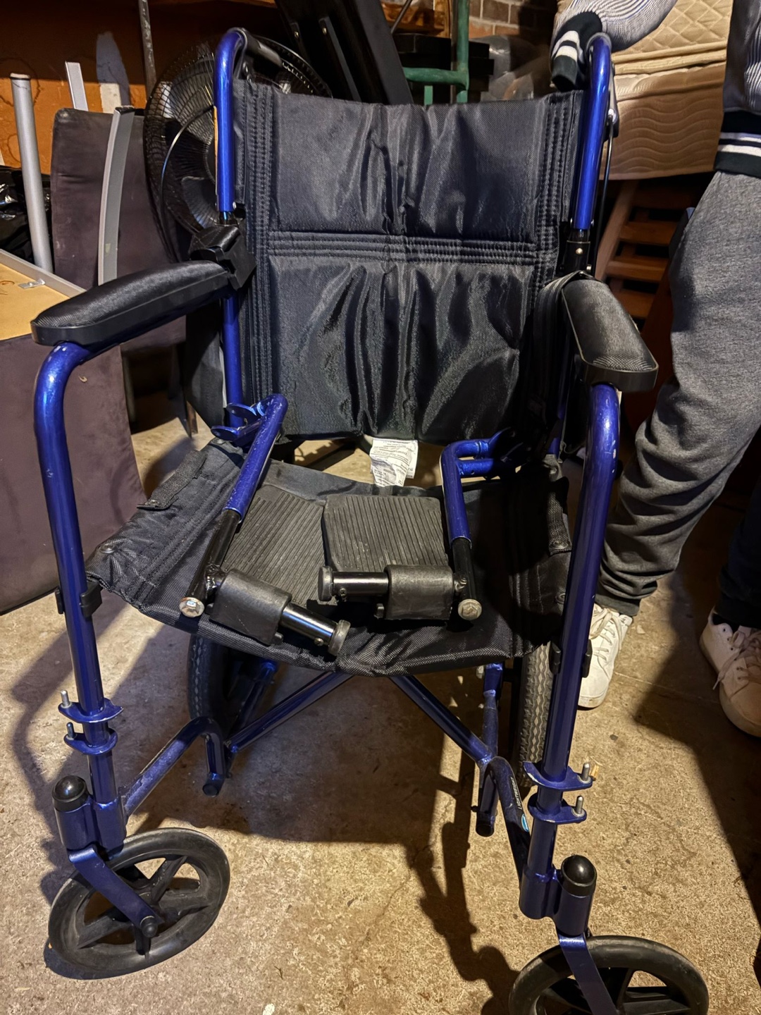 Lightweight Transport Wheelchair
