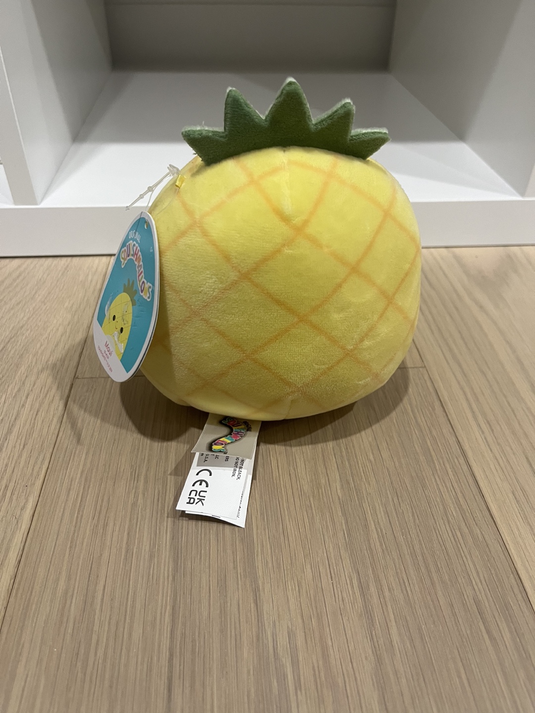 Squishmallow Pineapple Plush - photo 2