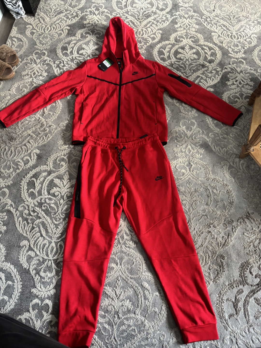 Nike Tech Fleece tracksuit - Red - Size XL