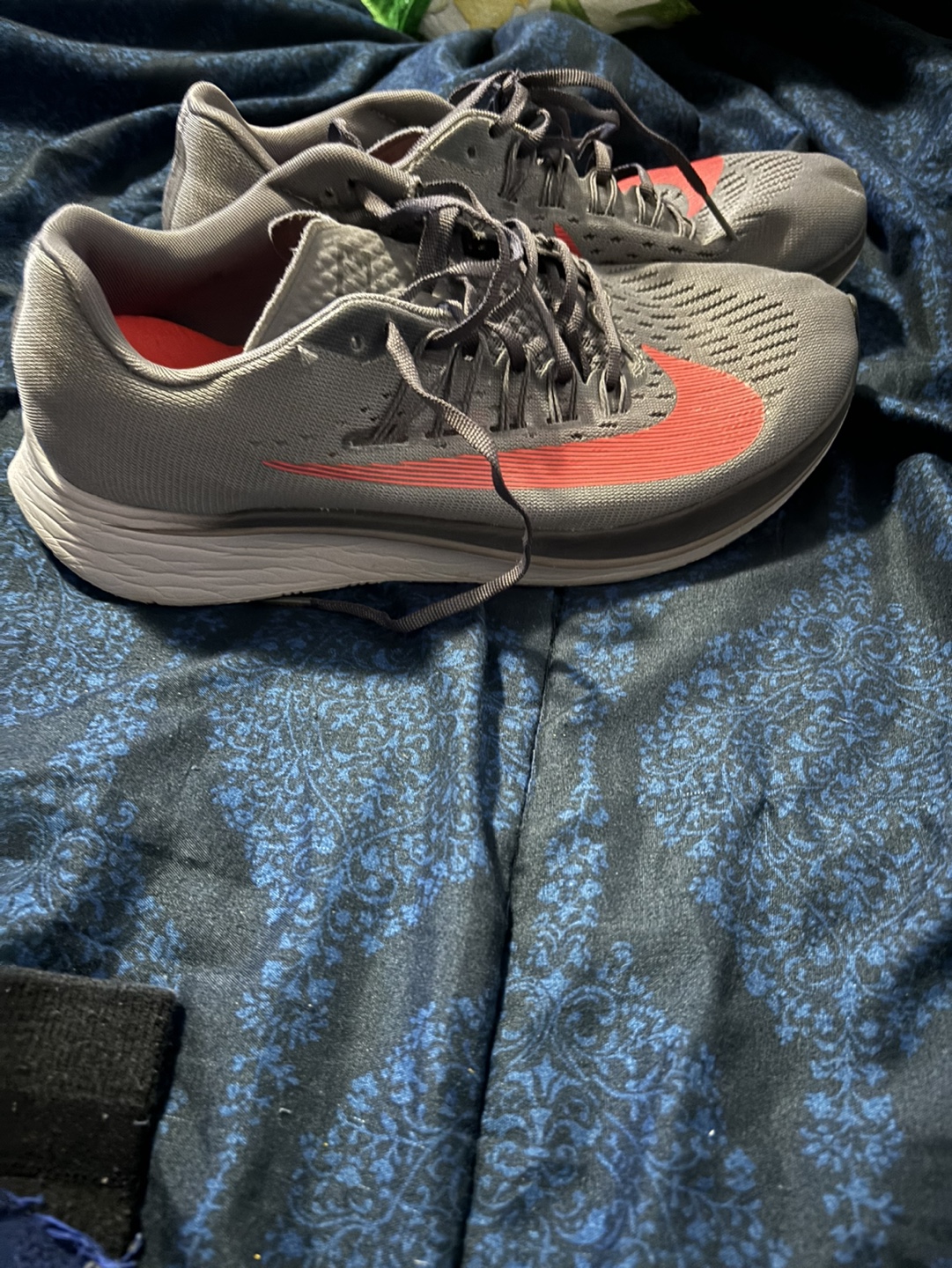 Nike Zoom Fly 3 Running Shoes - photo 2