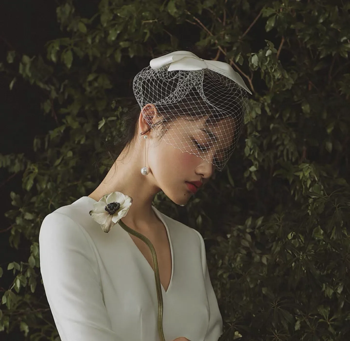 White Bridal Birdcage Veil with Satin Bow image indicator(3)