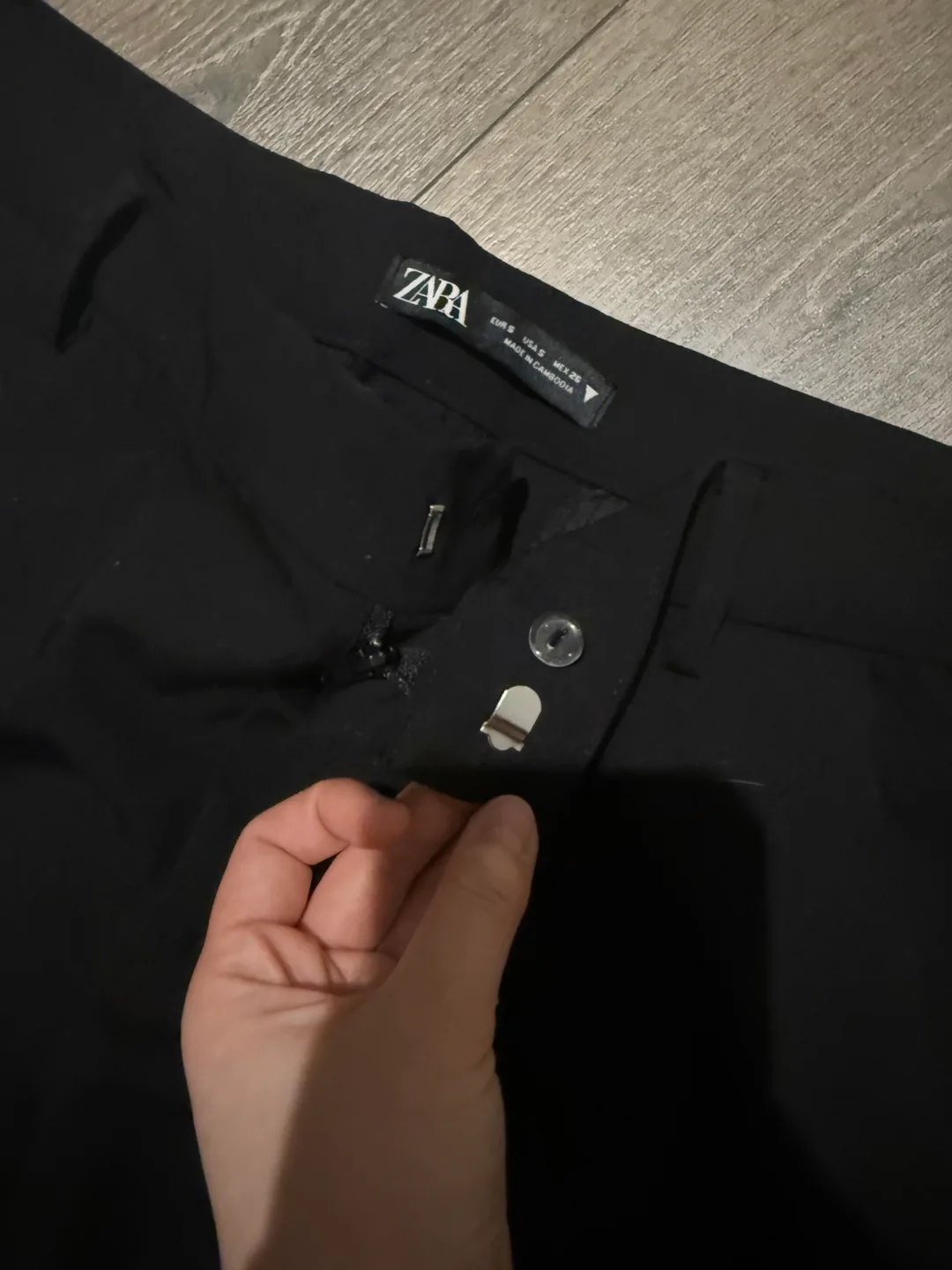 Zara Black Straight Leg Trousers image indicator(3)