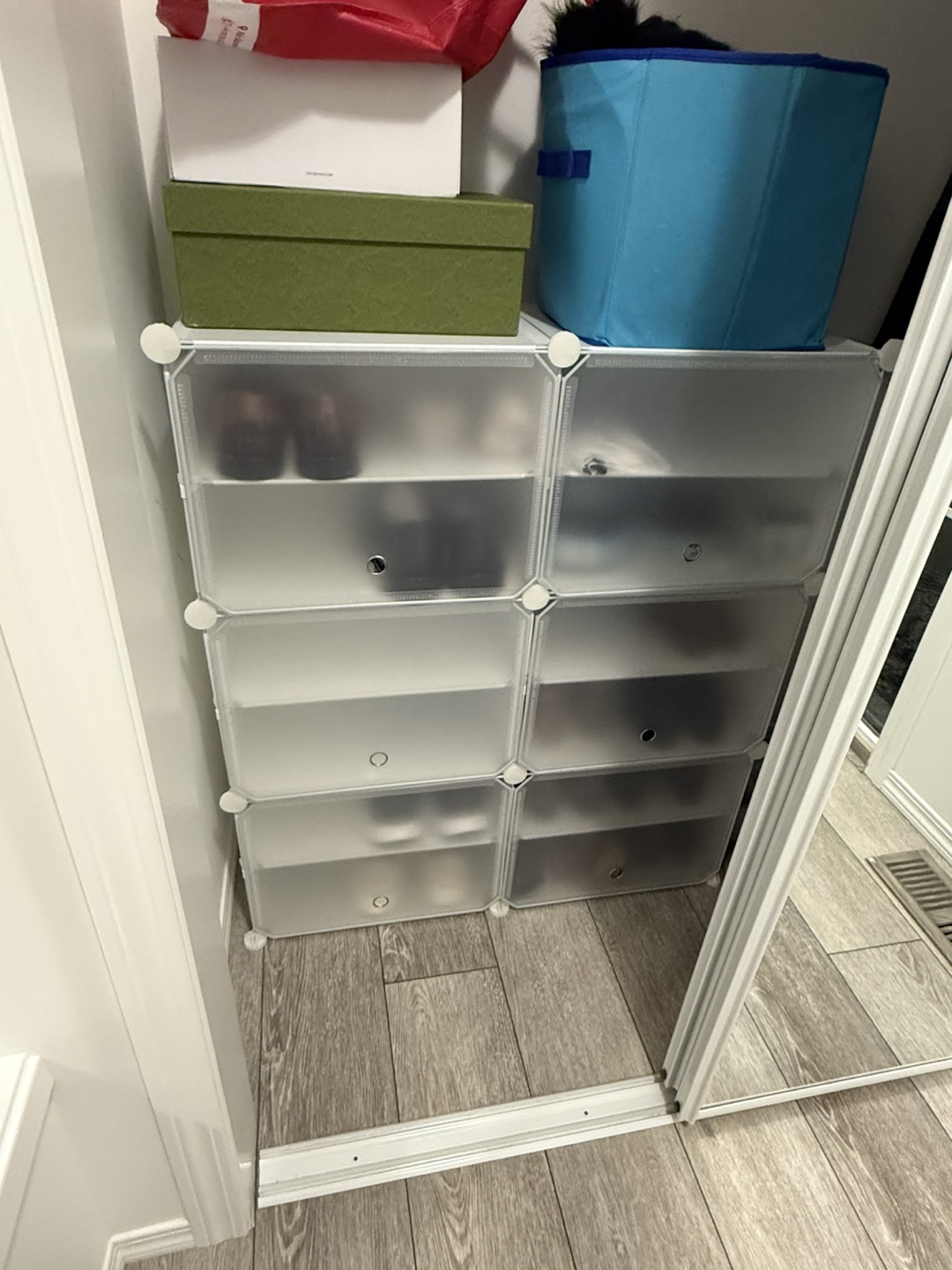 Cube Shoe Organiser