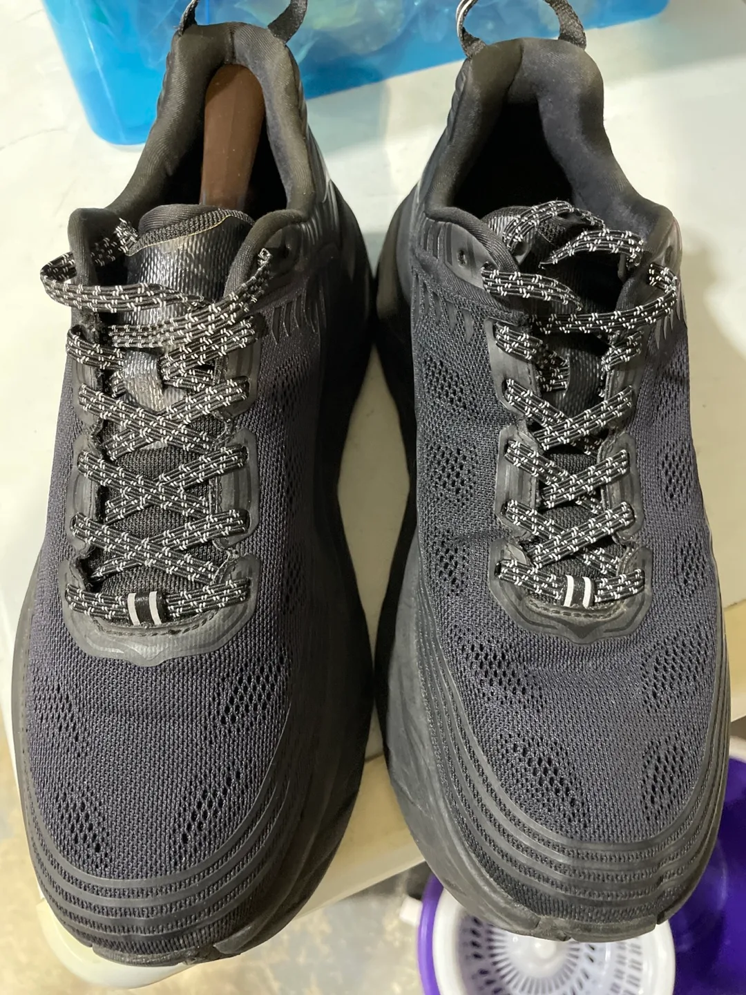 Hoka One One Running Shoes image indicator(3)