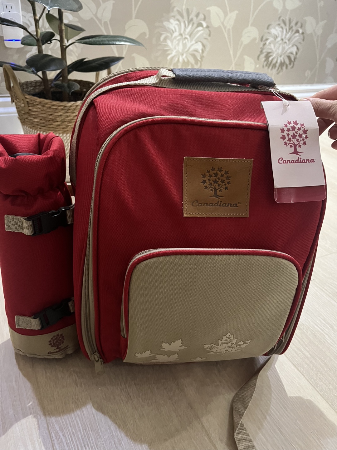 Canadiana Picnic Backpack - Red - photo 2