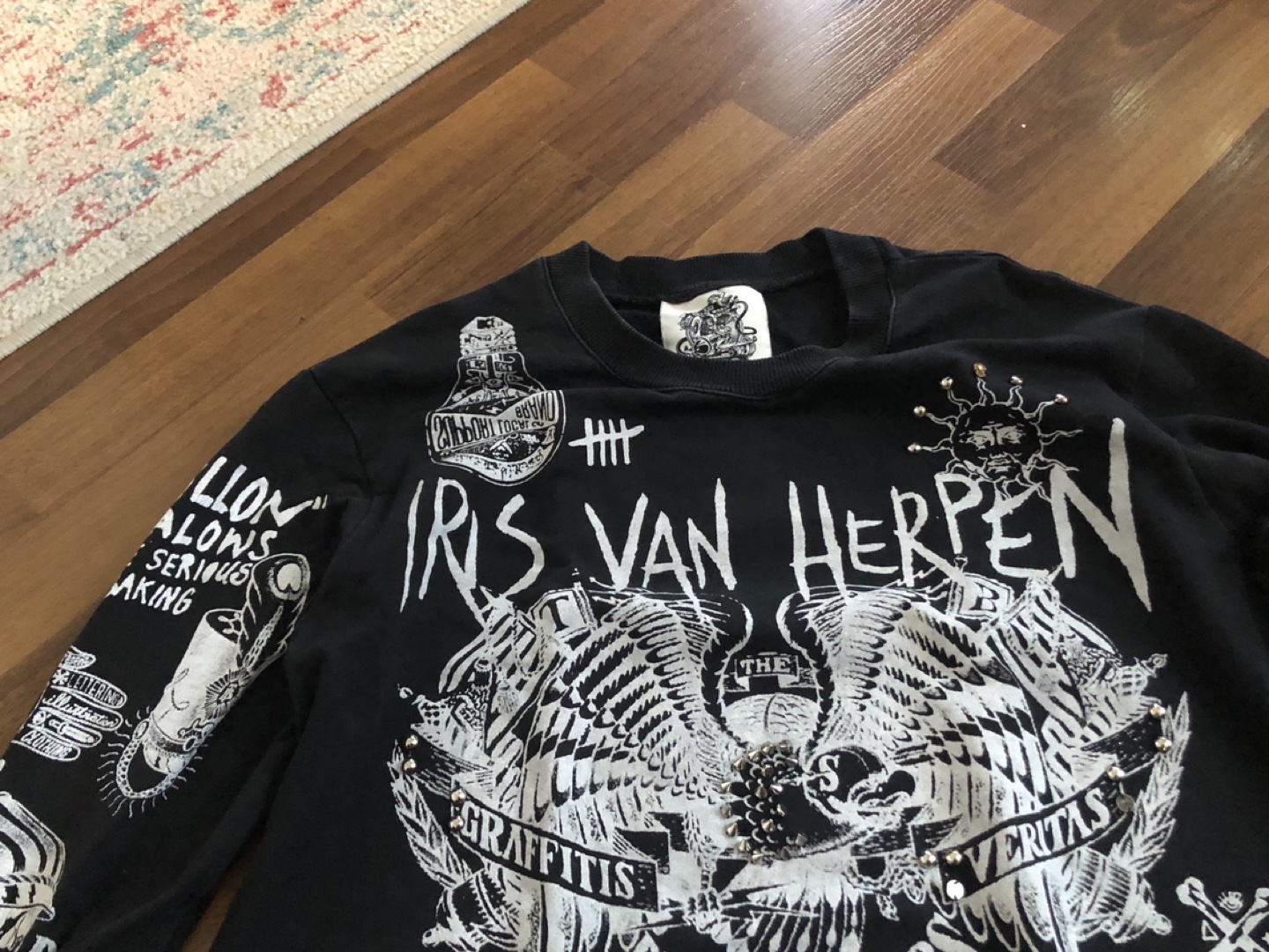 Iris Van Herpen Long Sleeve Graphic Sweatshirt - photo 3