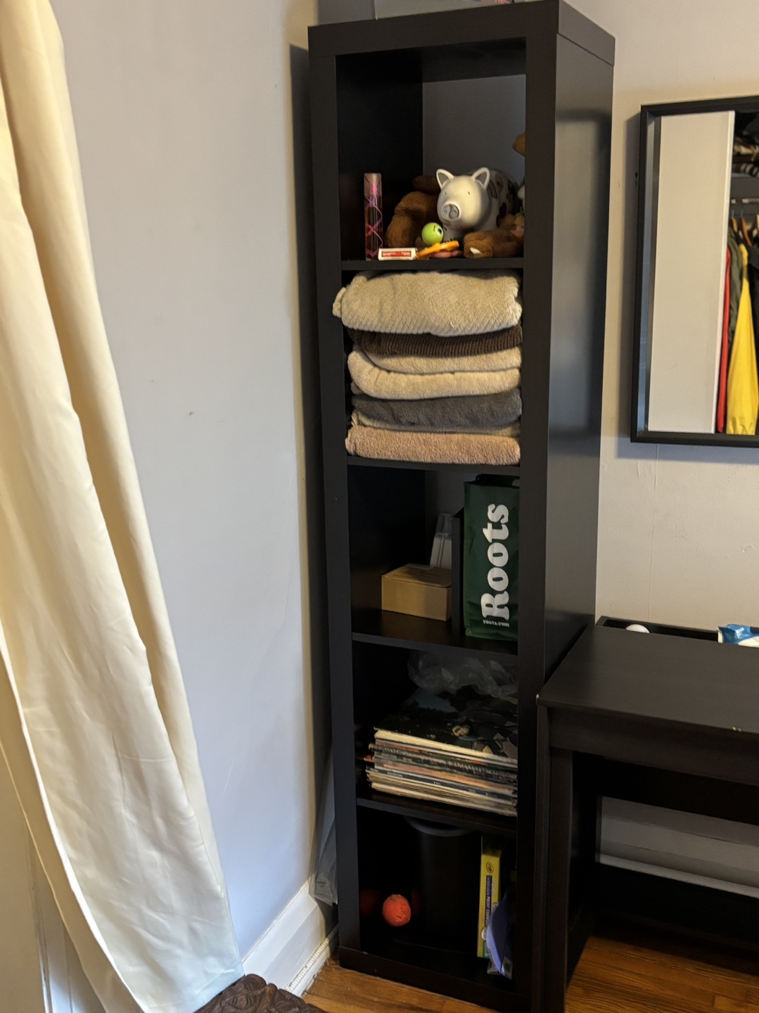 IKEA Kallax 5-cube shelving unit - photo 3