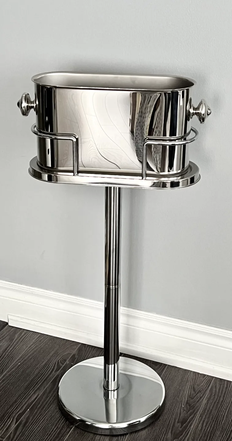 Double-Walled Stainless Steel Beverage Tub on Stand image indicator(2)