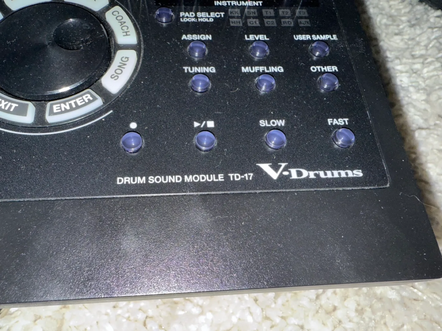 Roland TD-17 Electronic Drum Kit Bundle – Full Set image indicator(3)