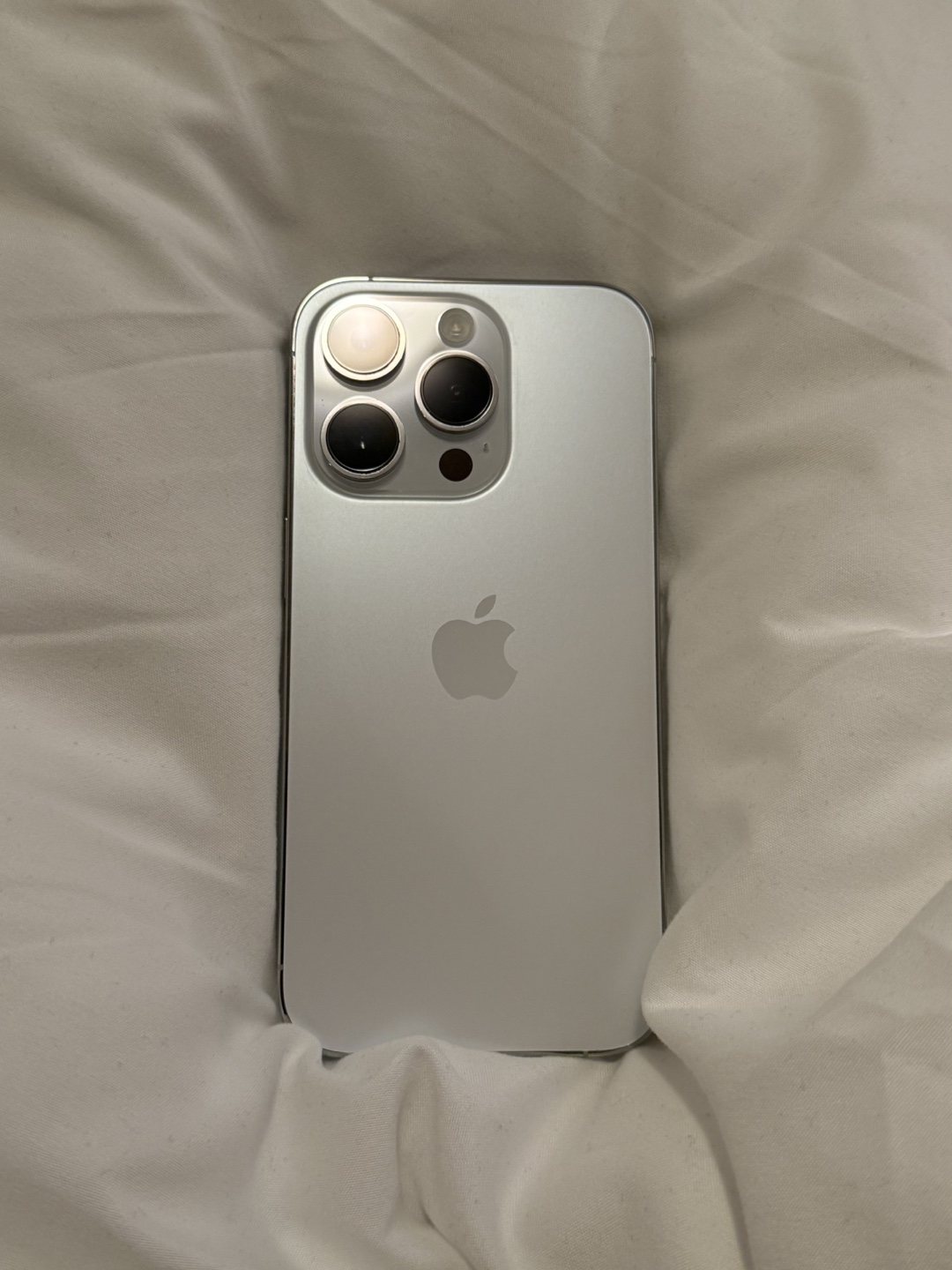 iPhone 14 Pro - Silver 256GB - Mint Condition - photo 2