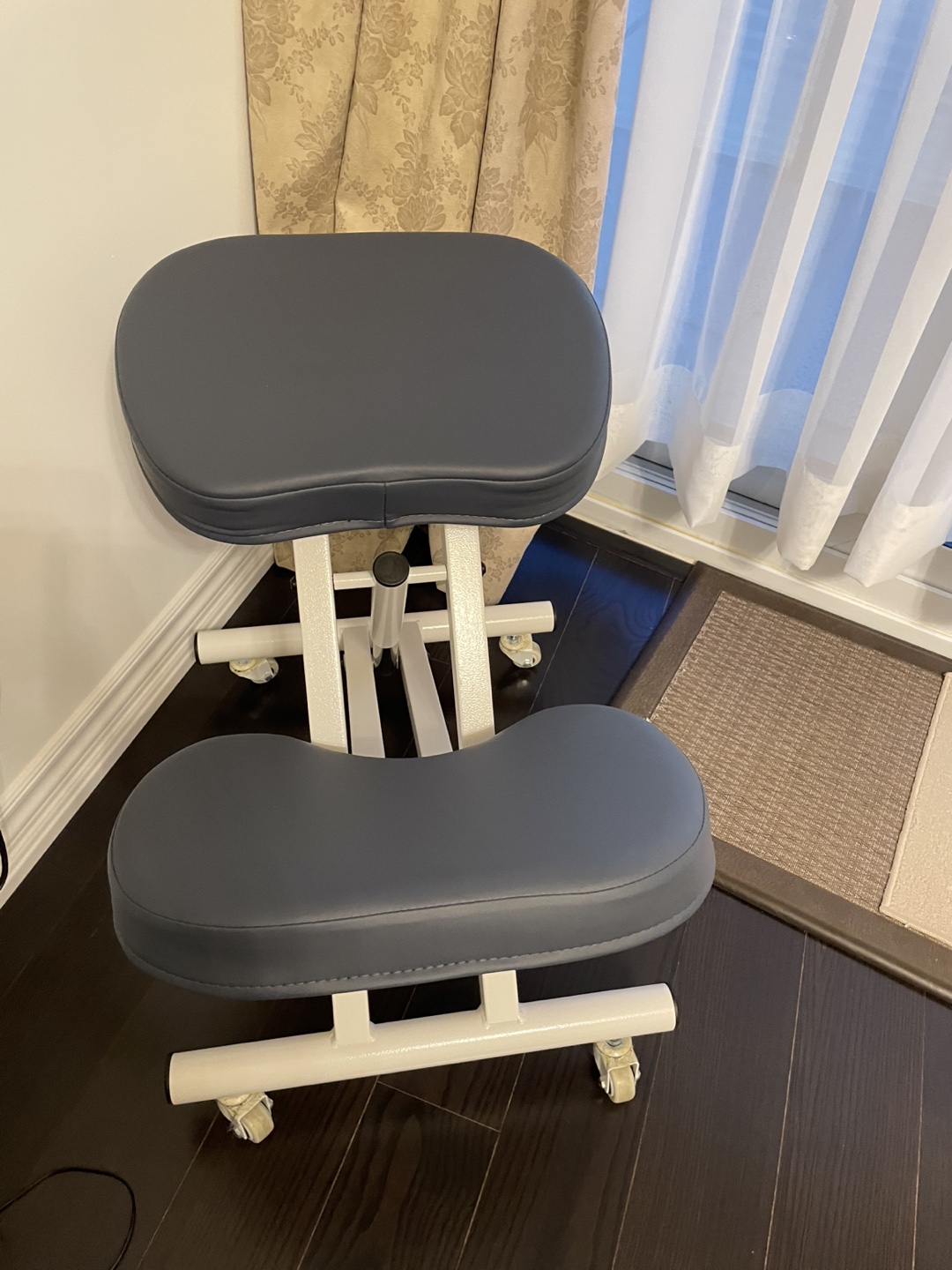 Kneeling Chair with Grey Cushions