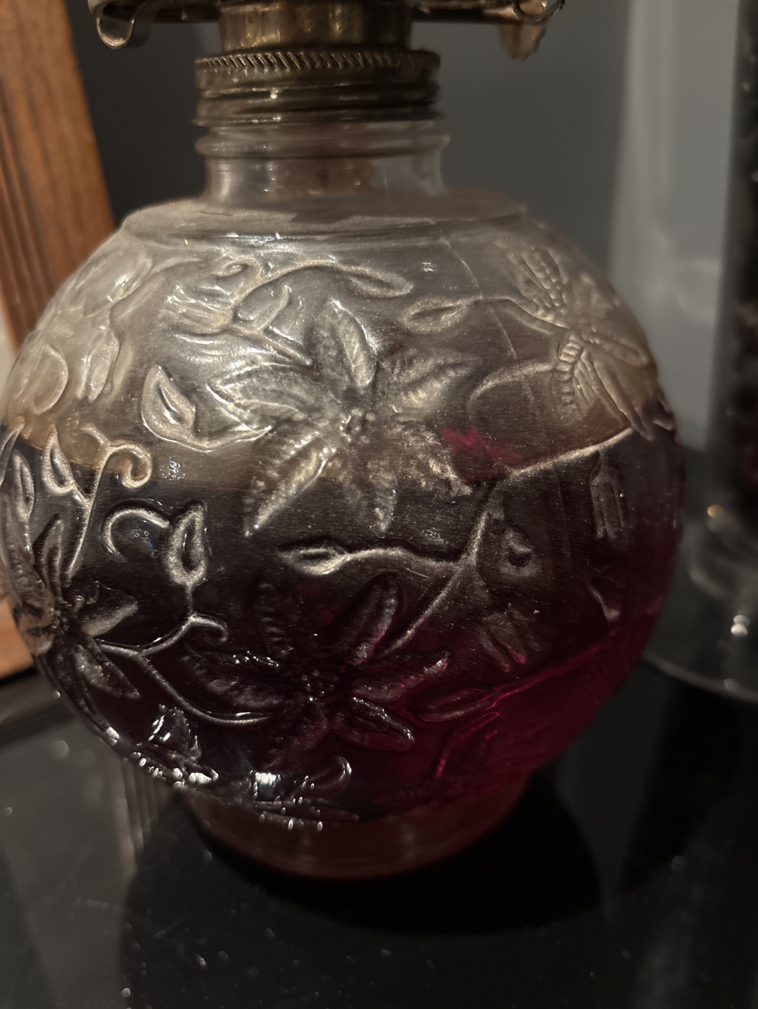 Antique Oil Lamp with Floral Etched Glass - photo 2