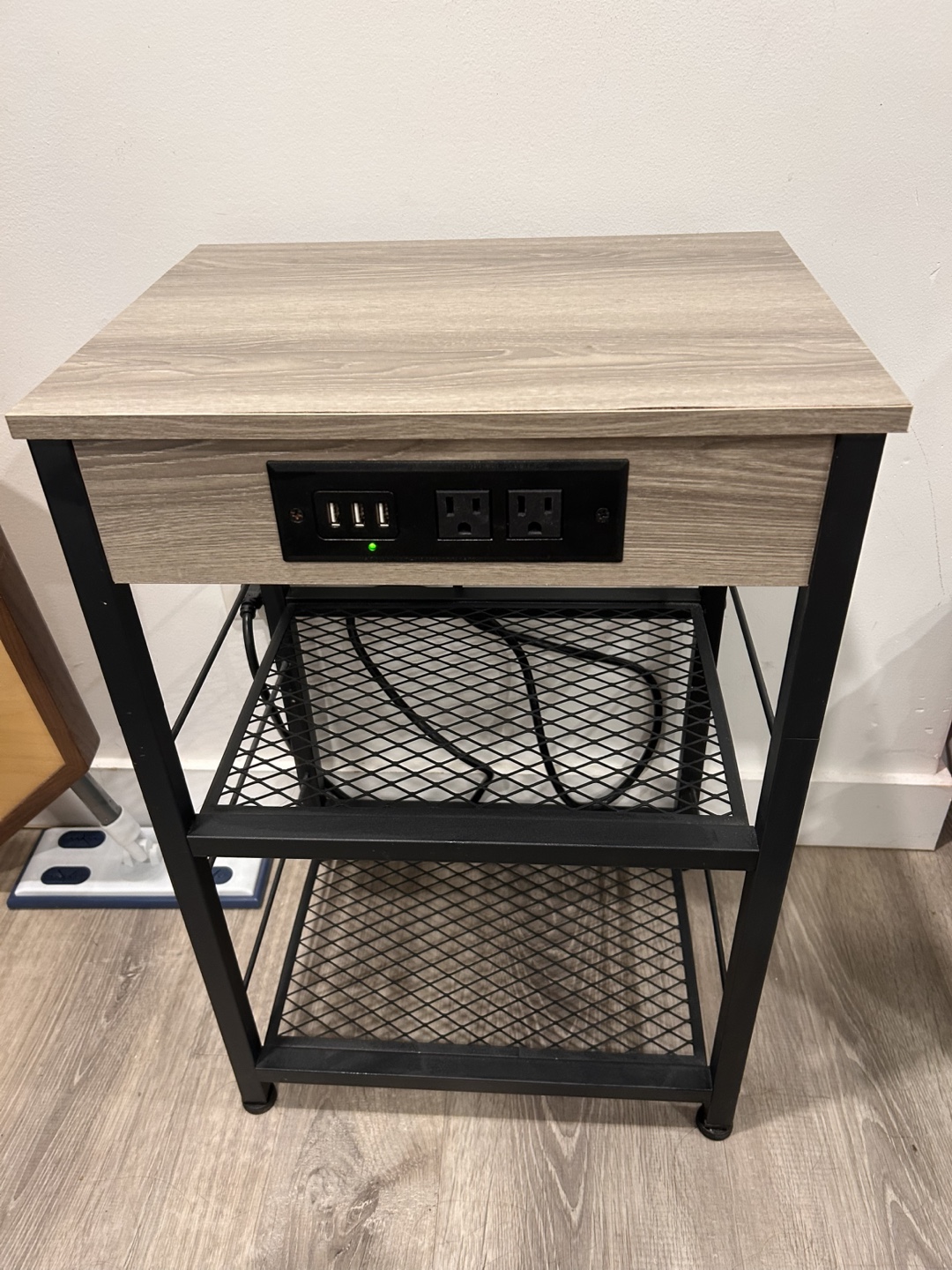 Modern Charging Side Table with Two Shelves - photo 4