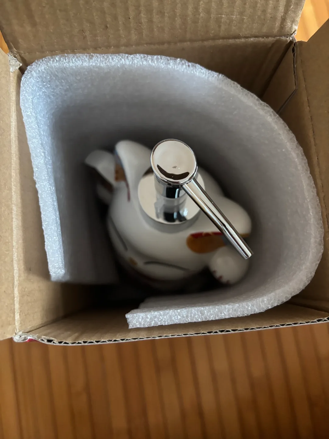 Maneki Neko Soap Dispenser image indicator(3)