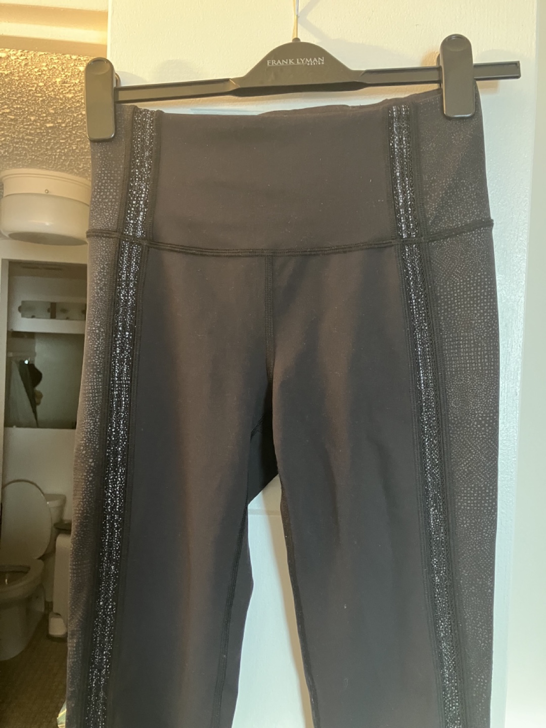 Lululemon Black Leggings with Mesh Detail - photo 4