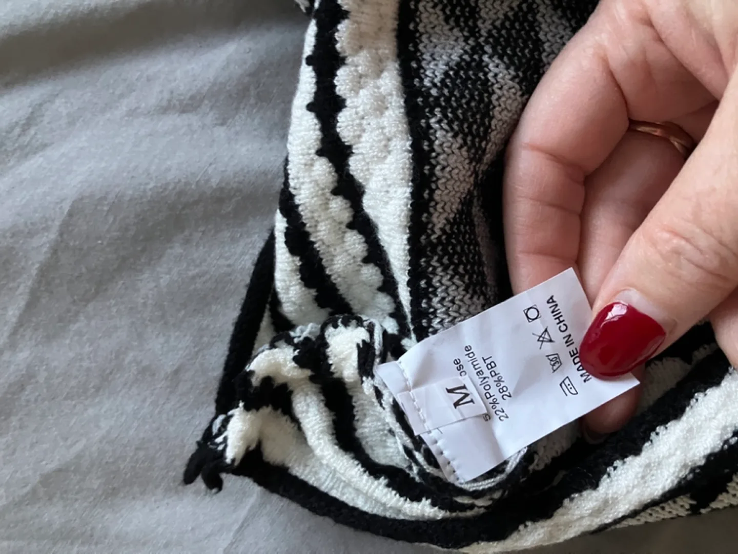 Amibilvoa Crochet Knit Two-Piece Skirt Set image indicator(6)