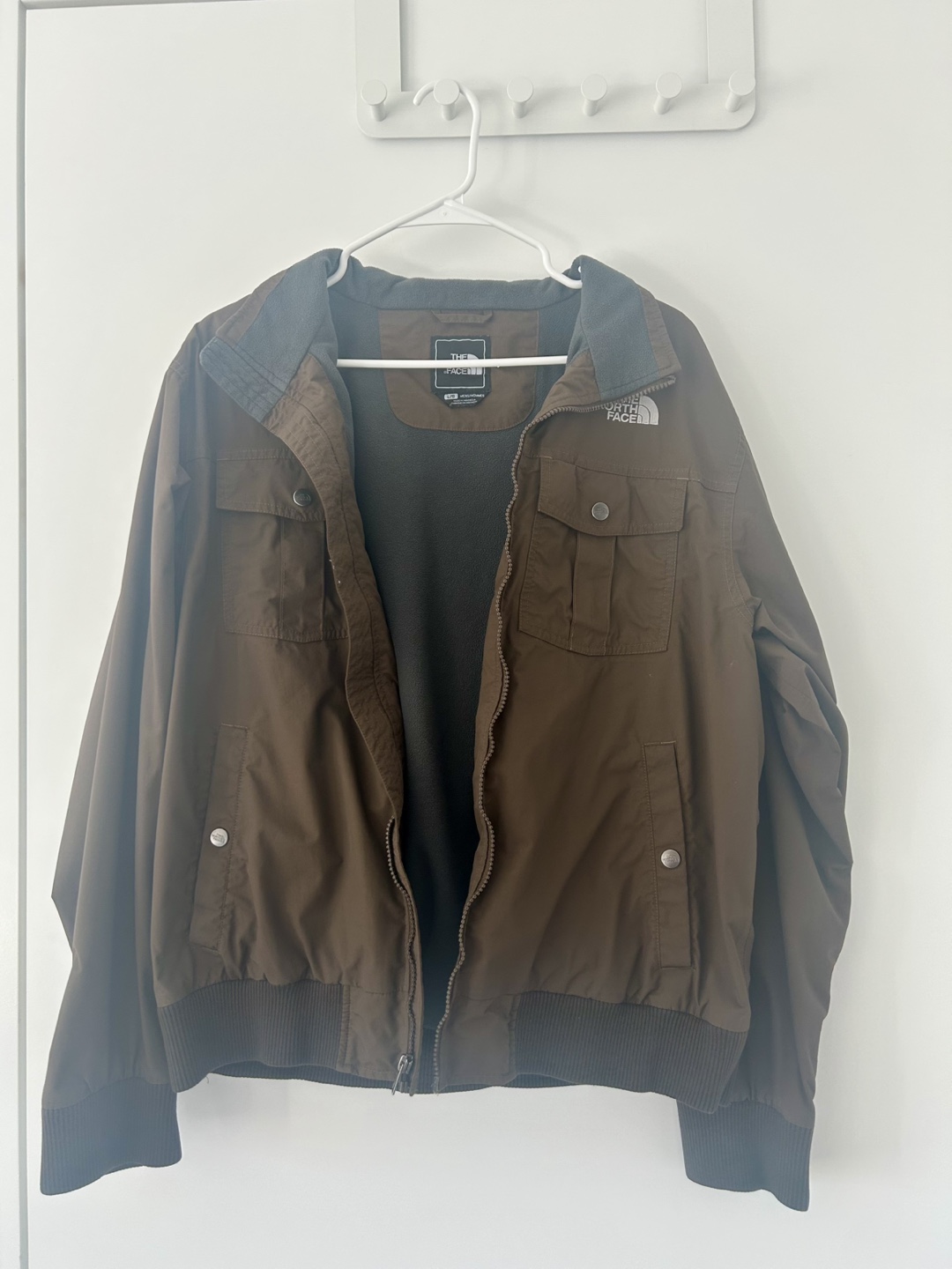 The North Face Men's Bomber Jacket - Size L/G