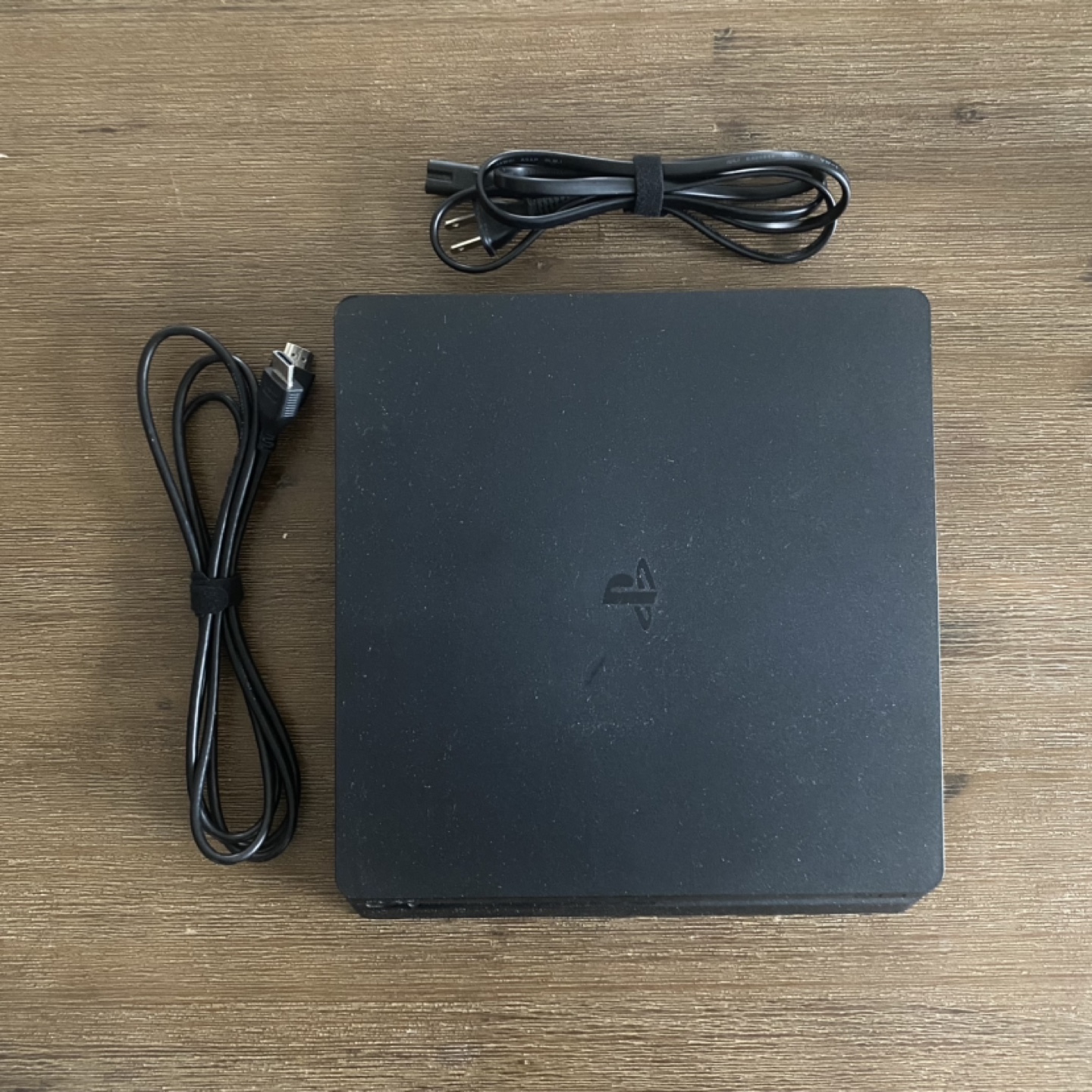 PlayStation 4 Slim Console