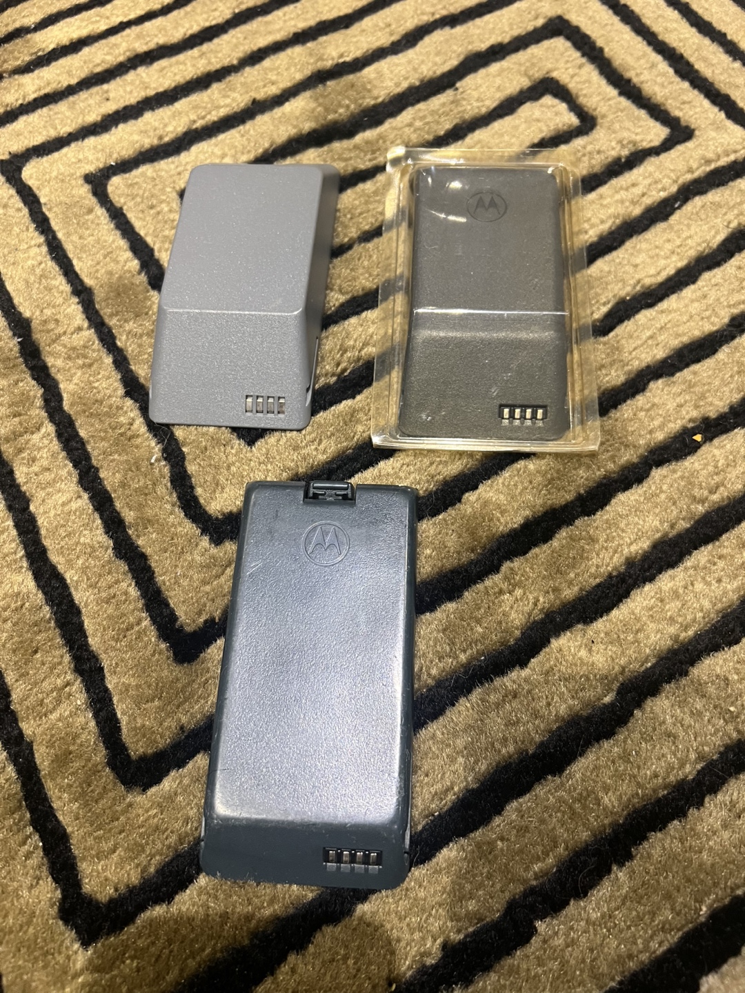 Motorola Batteries - 3x - photo 2