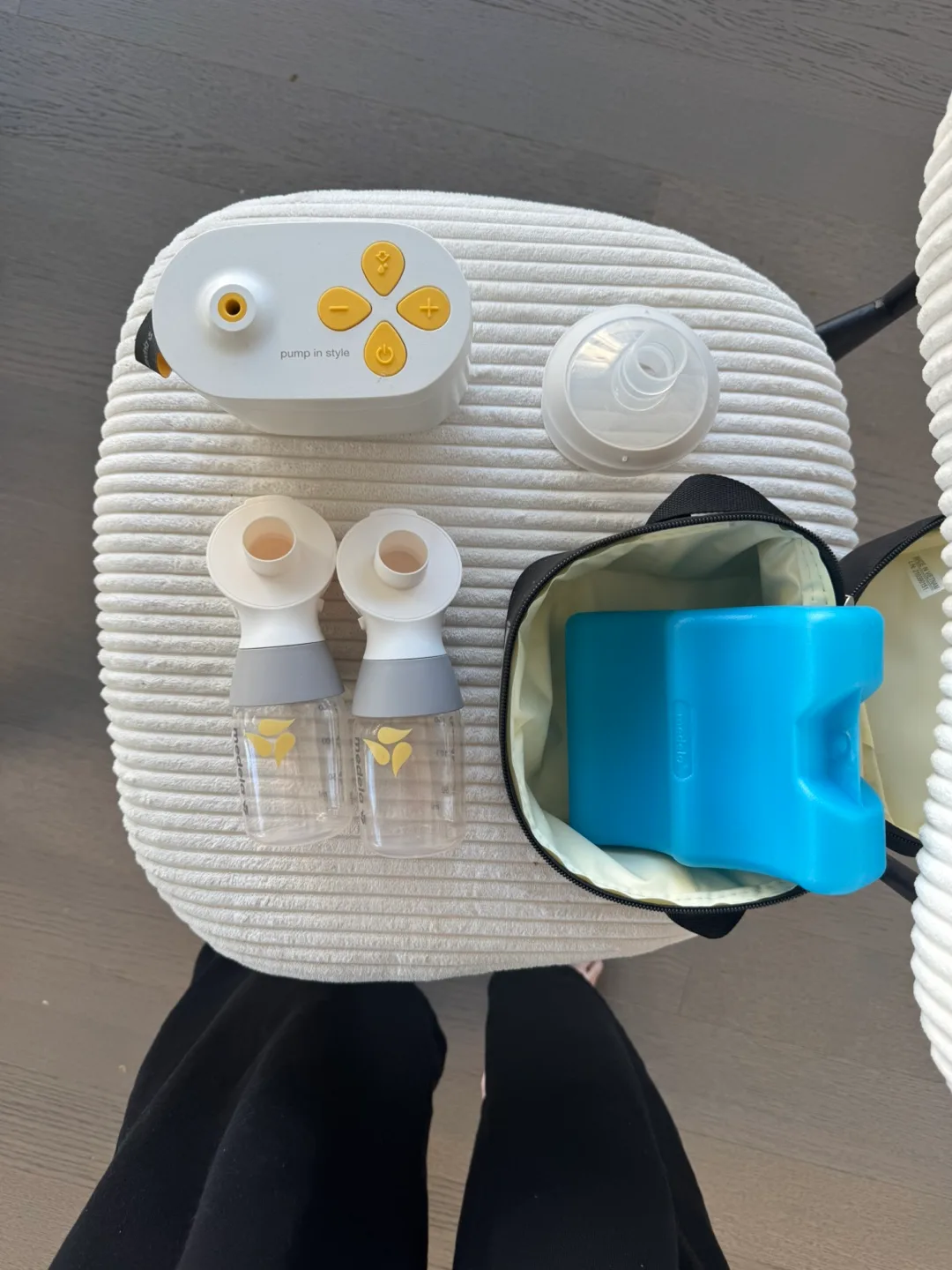 Medela Pump in Style thumbnail
