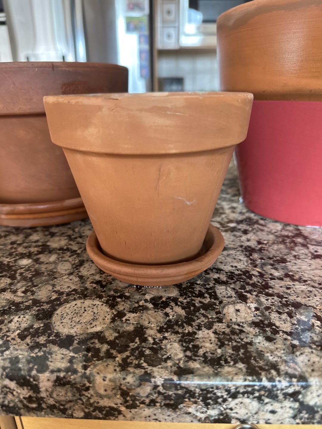 4 planters all in really good to very good condition - photo 2