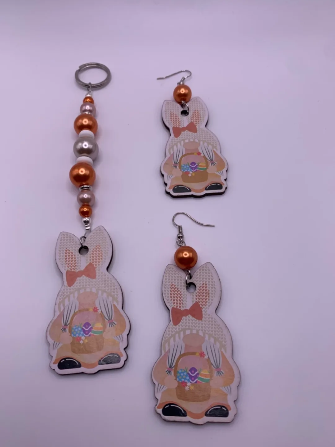 Easter Bunny & Chick Keychains & Earrings image indicator(4)