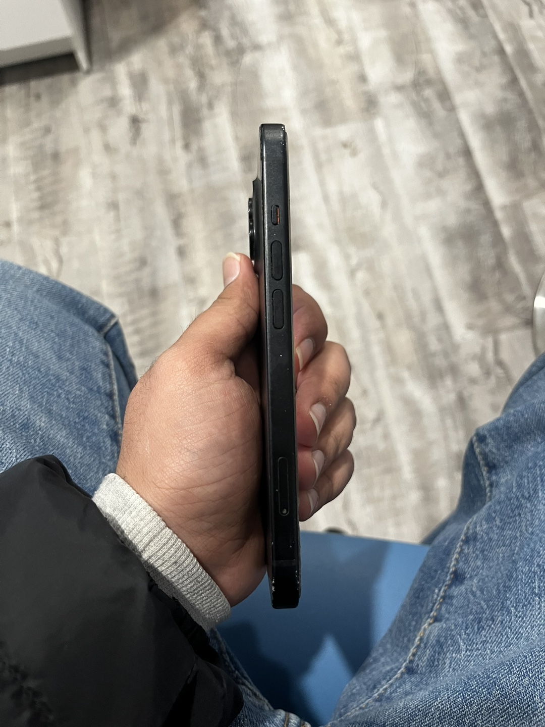Iphone 15 - photo 2