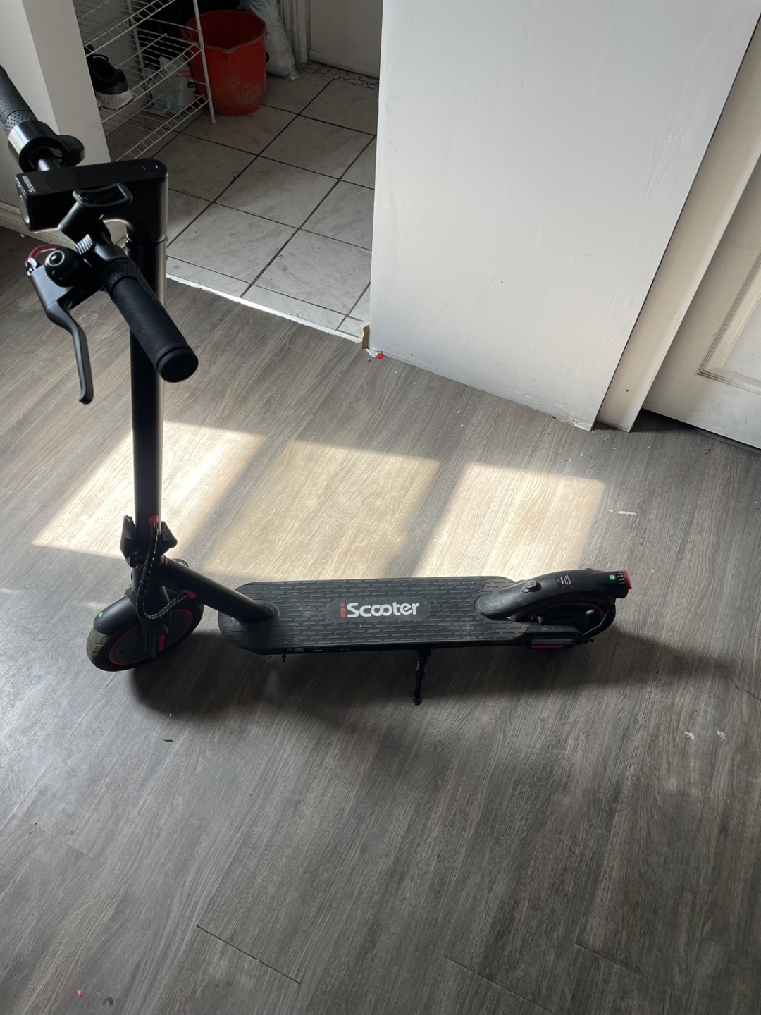 iScooter Electric Scooter - photo 3