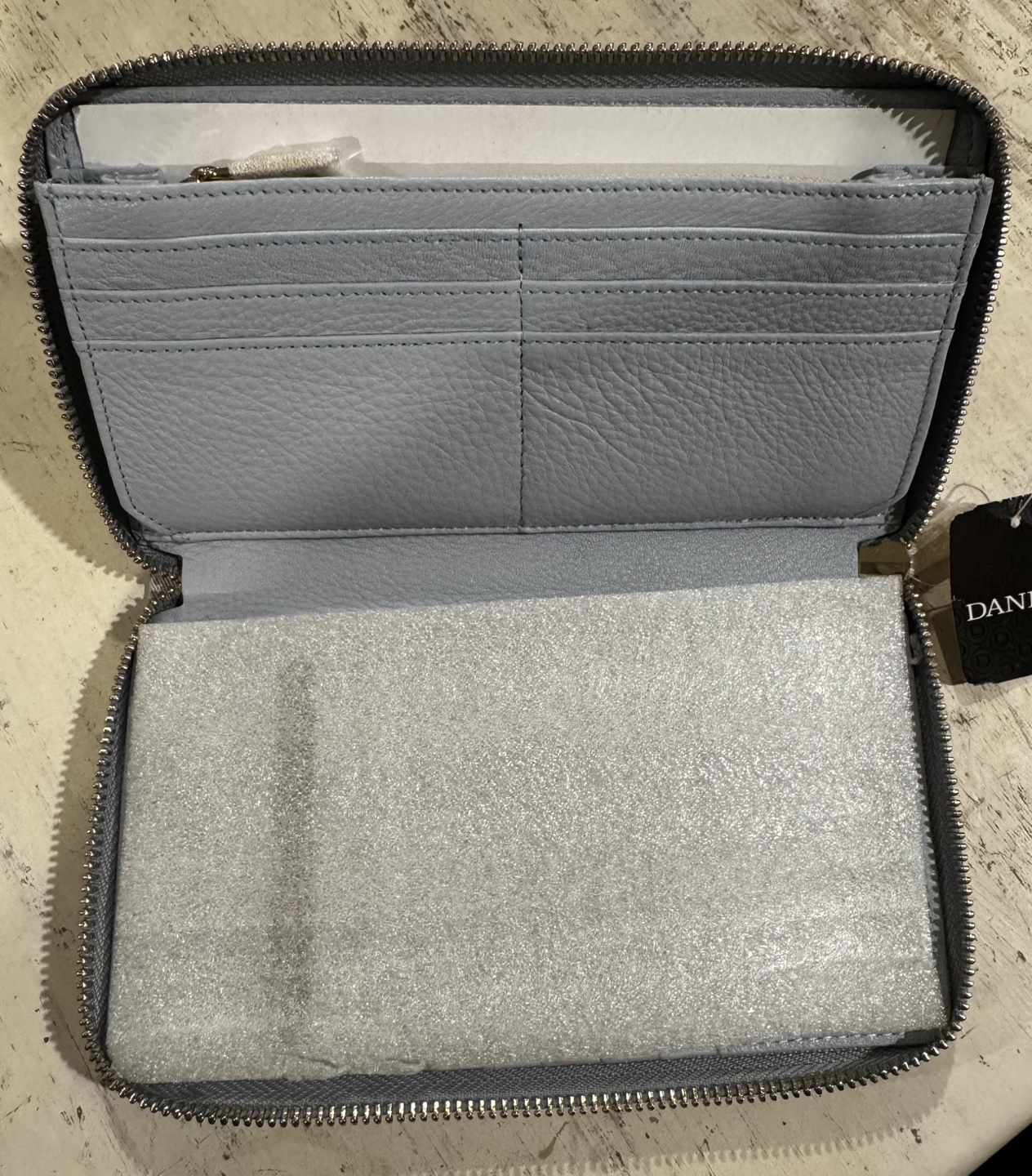 Brand New Danier Leather Wallet - Sky Blue - photo 2