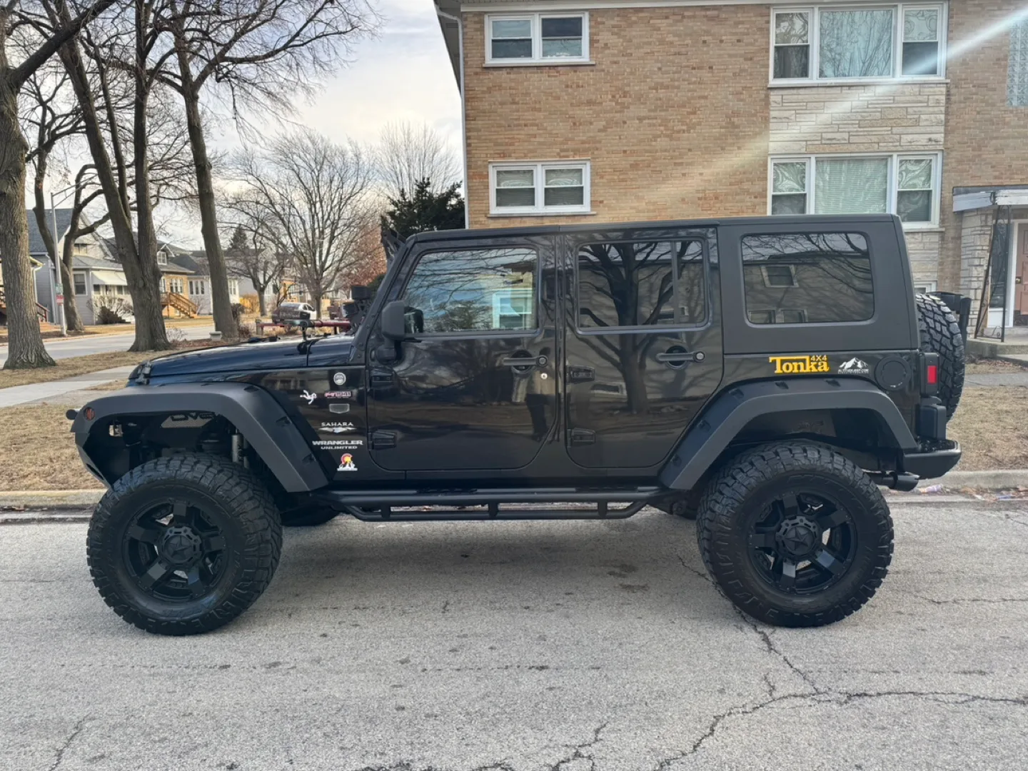 2010 Jeep Wrangler · Unlimited Sahara Sport Utility 4D image indicator(4)