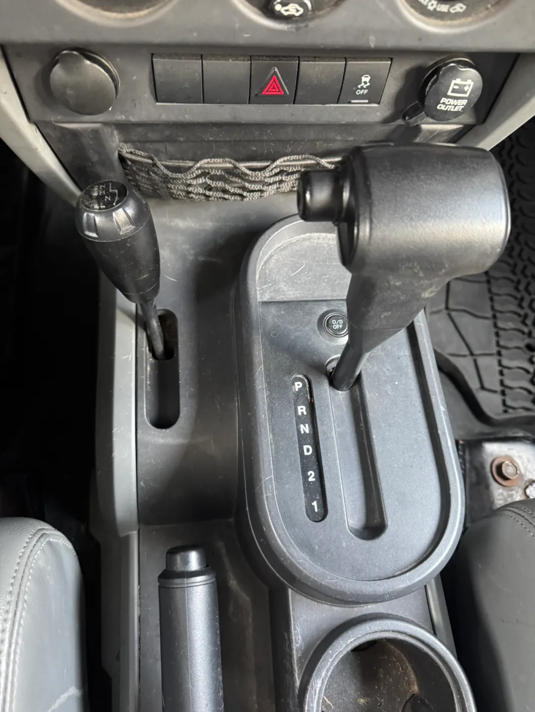 2010 Jeep Wrangler · Unlimited Sahara Sport Utility 4D image indicator(8)