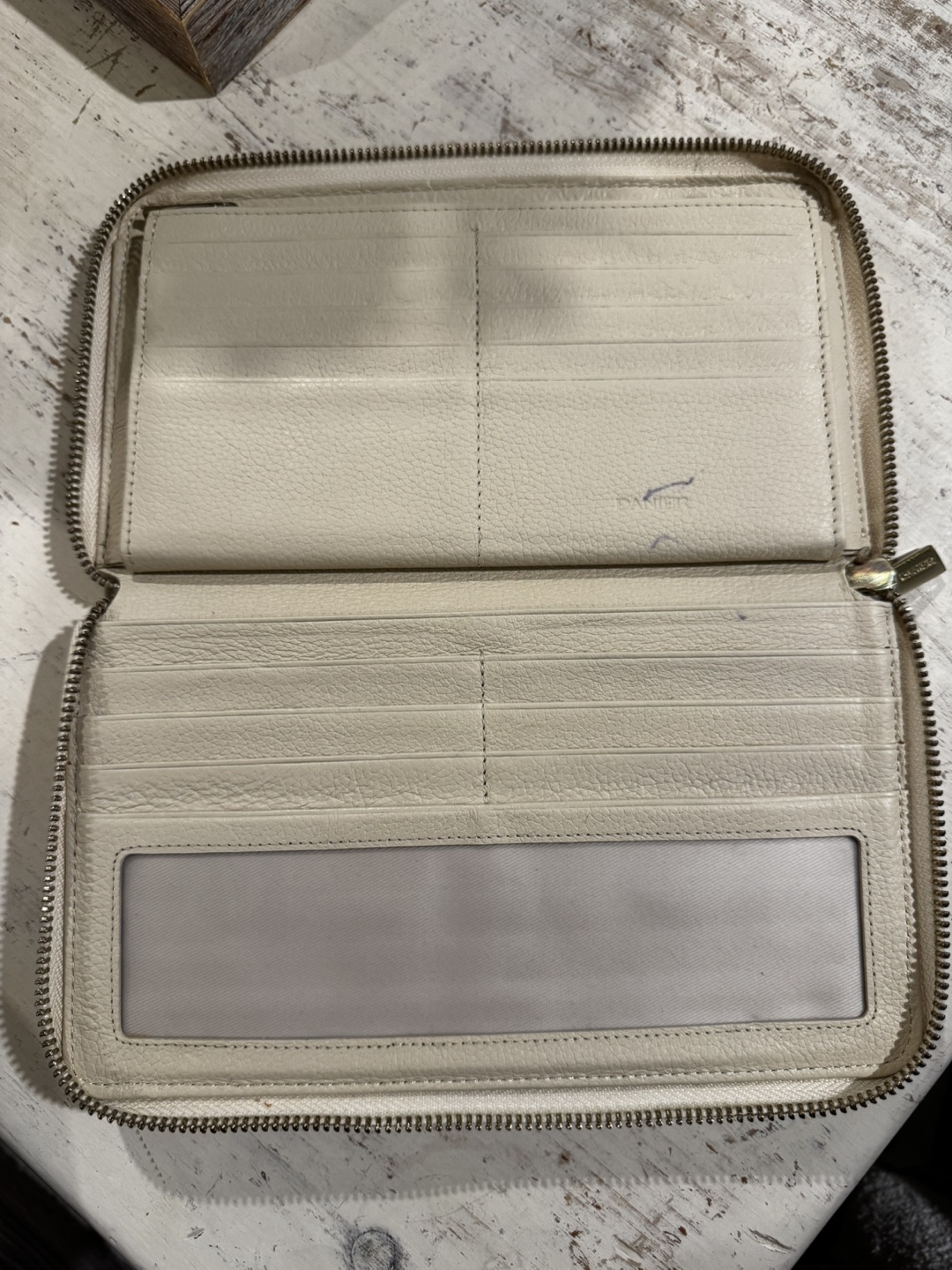 Danier Leather Large Wallet - Off White - photo 2