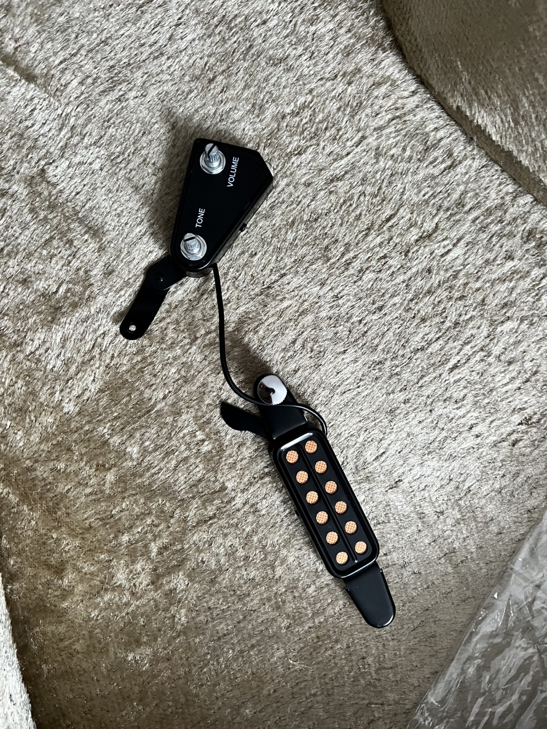 Acoustic Guitar with Case and Pickup - photo 5