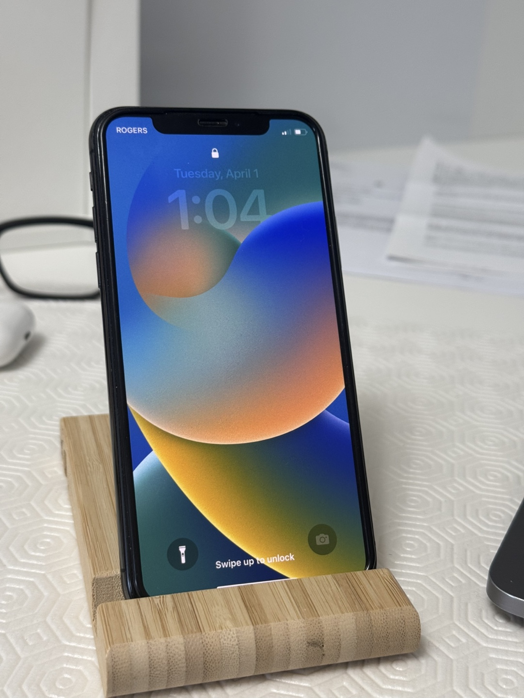 iPhone X - Black - Used