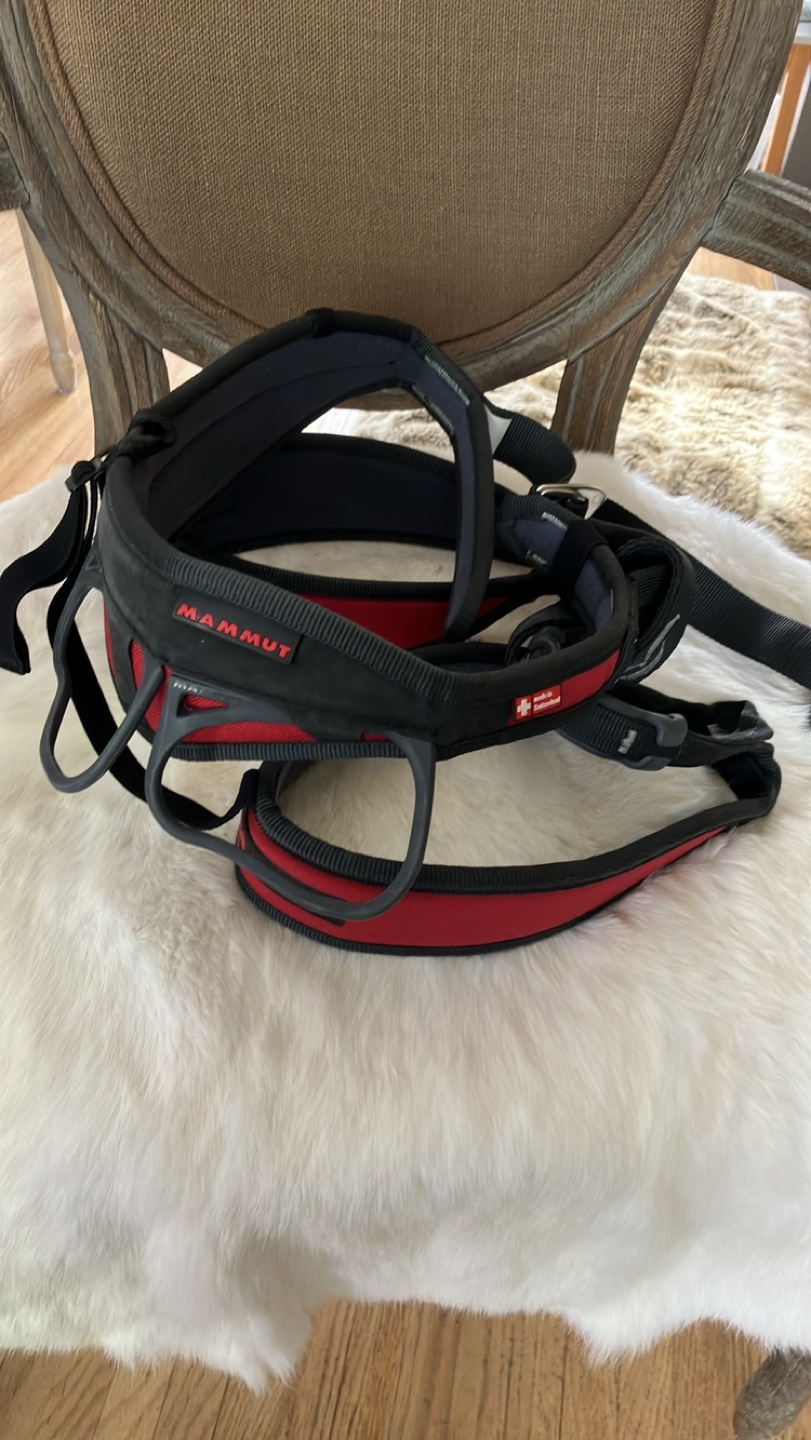 Mammut Climbing Harness size S - photo 2