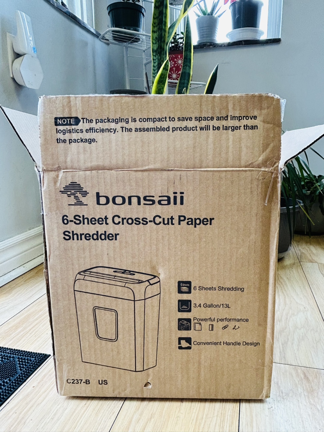 Bonsai 6-Sheet Cross-Cut Paper Shredder - New in Box - photo 4