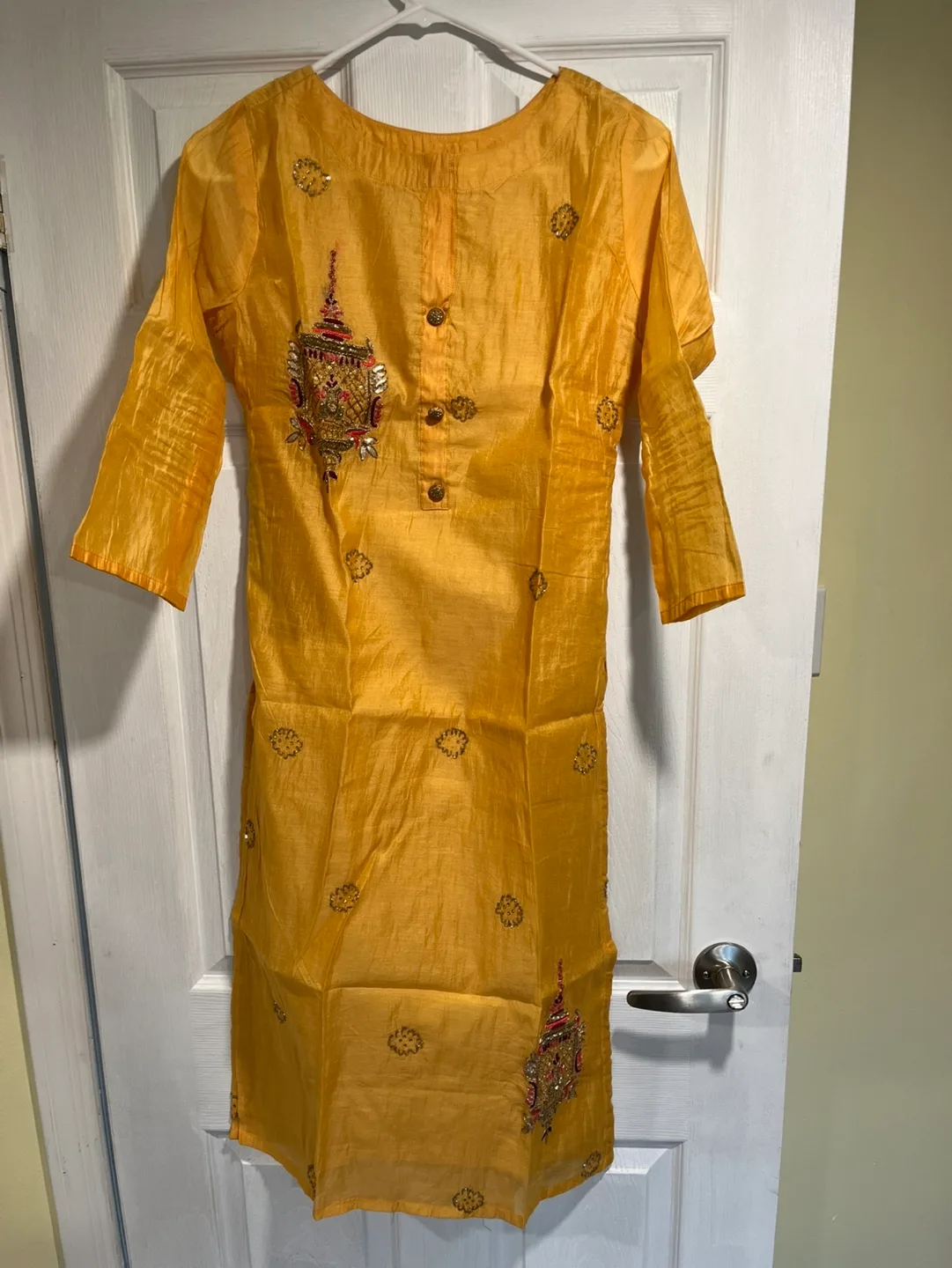 Indians and pakistani dresses image indicator(5)