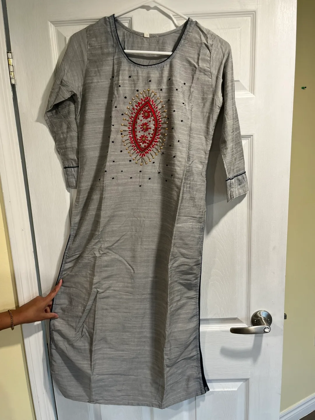 Indians and pakistani dresses image indicator(7)