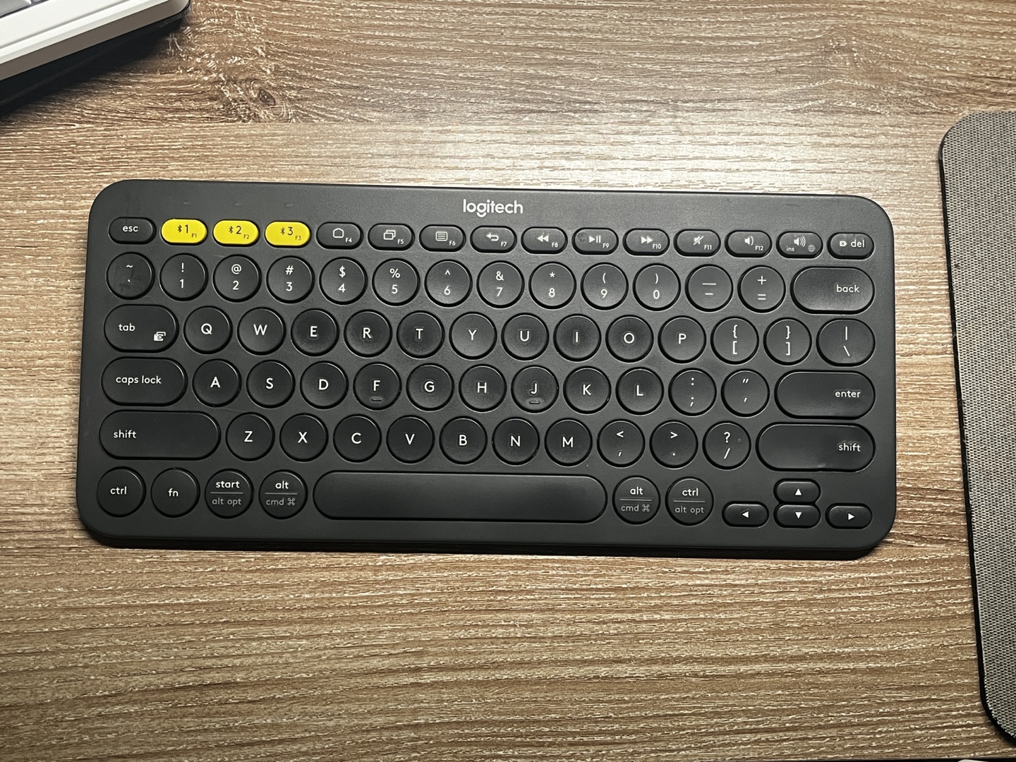 Logitech K380 Wireless Multi-Device Bluetooth Keyboard