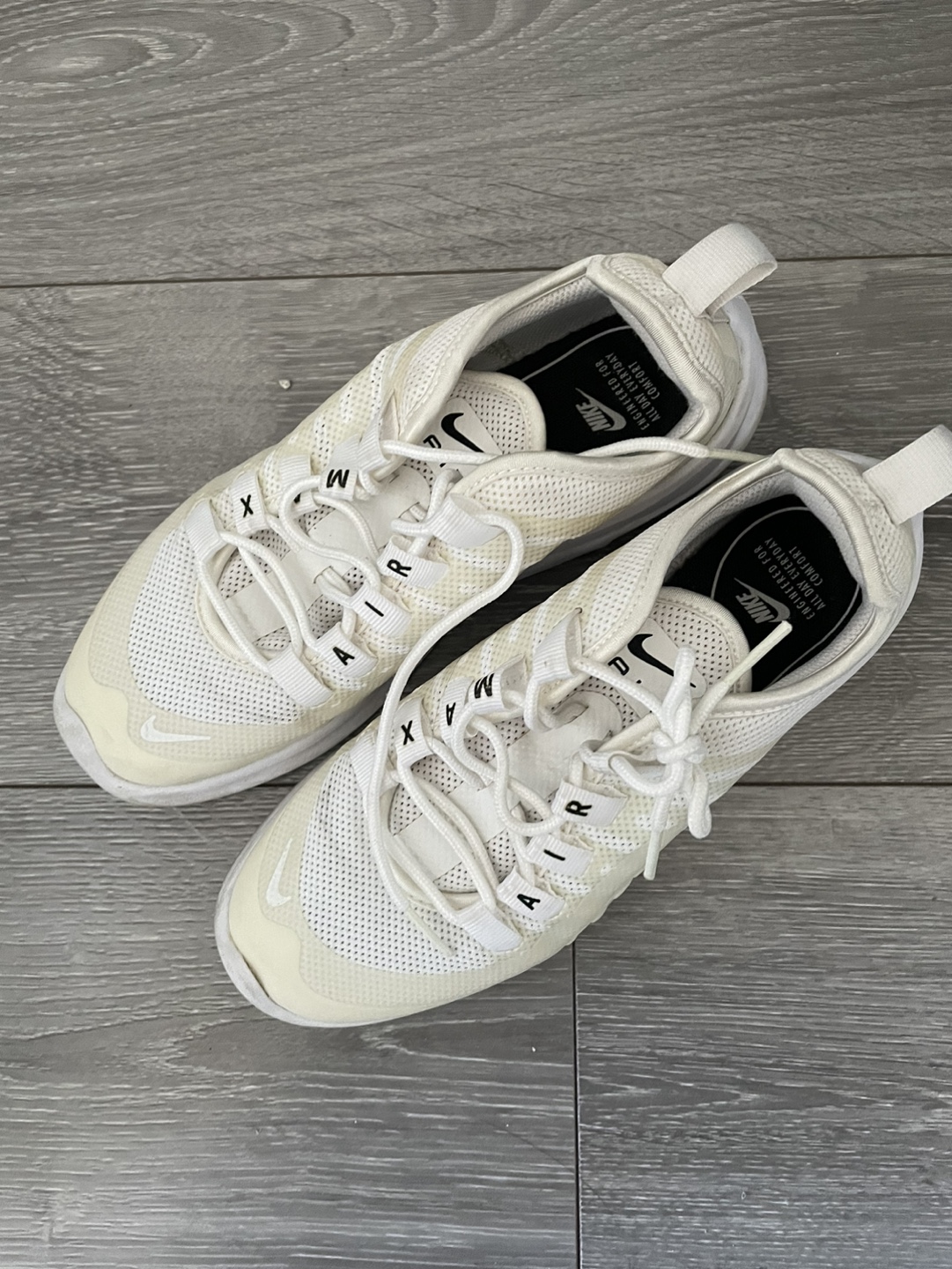 Nike Air Max Dia Women's Sneakers - Size US 6