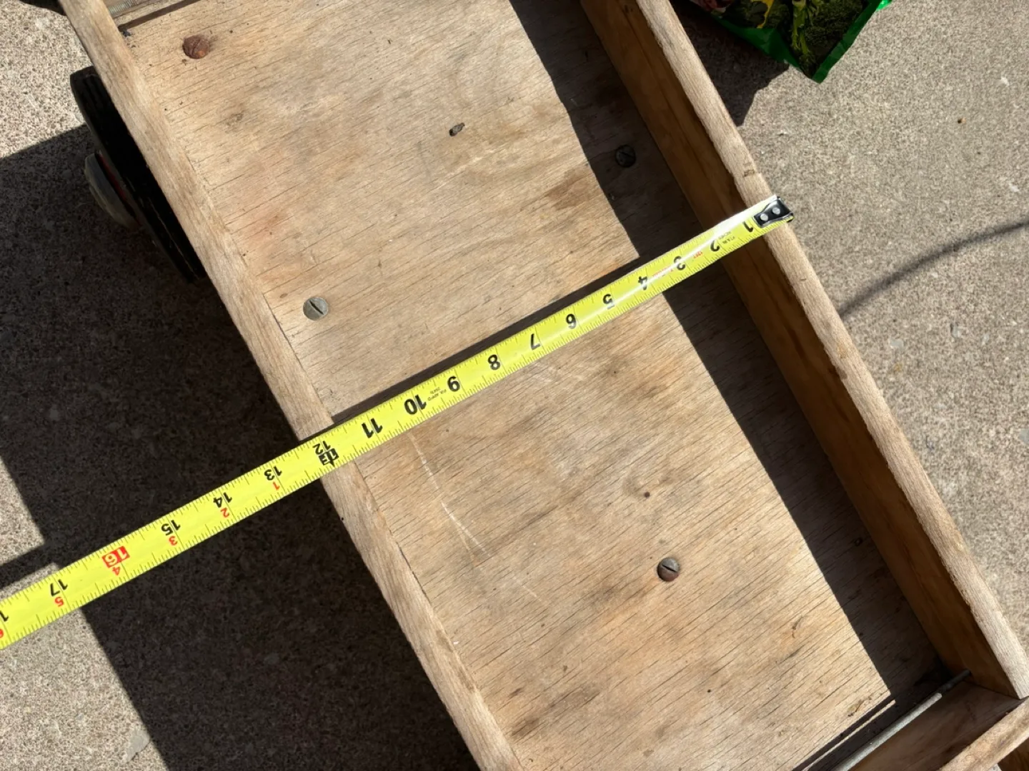 Vintage Jetliner 32" Wagon image indicator(7)