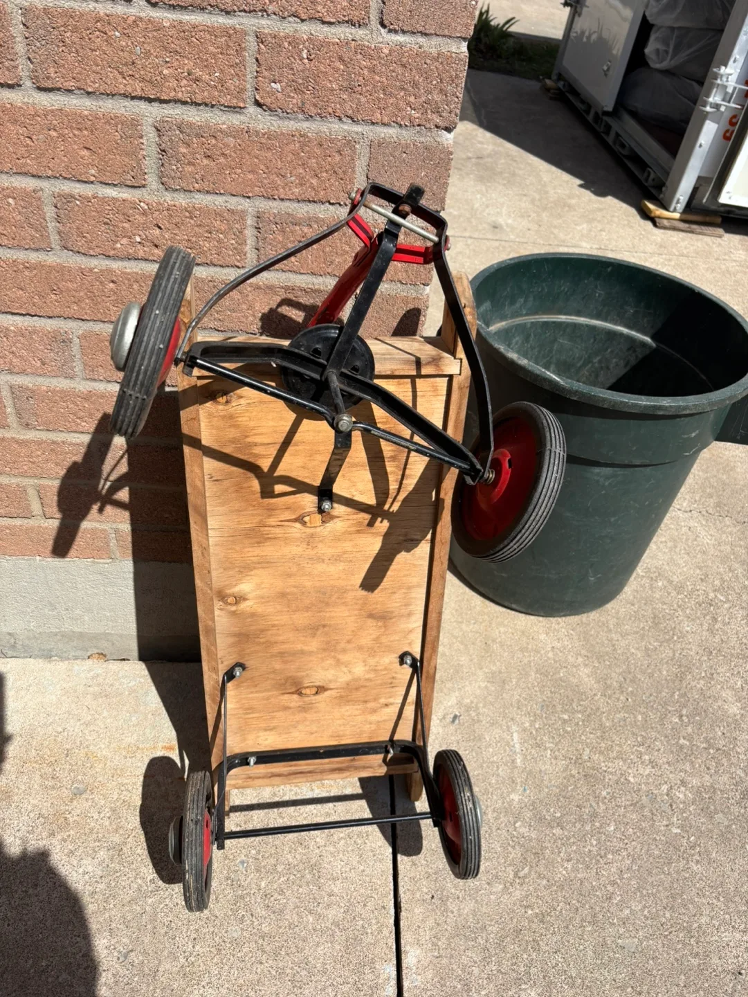 Vintage Jetliner 32" Wagon image indicator(10)